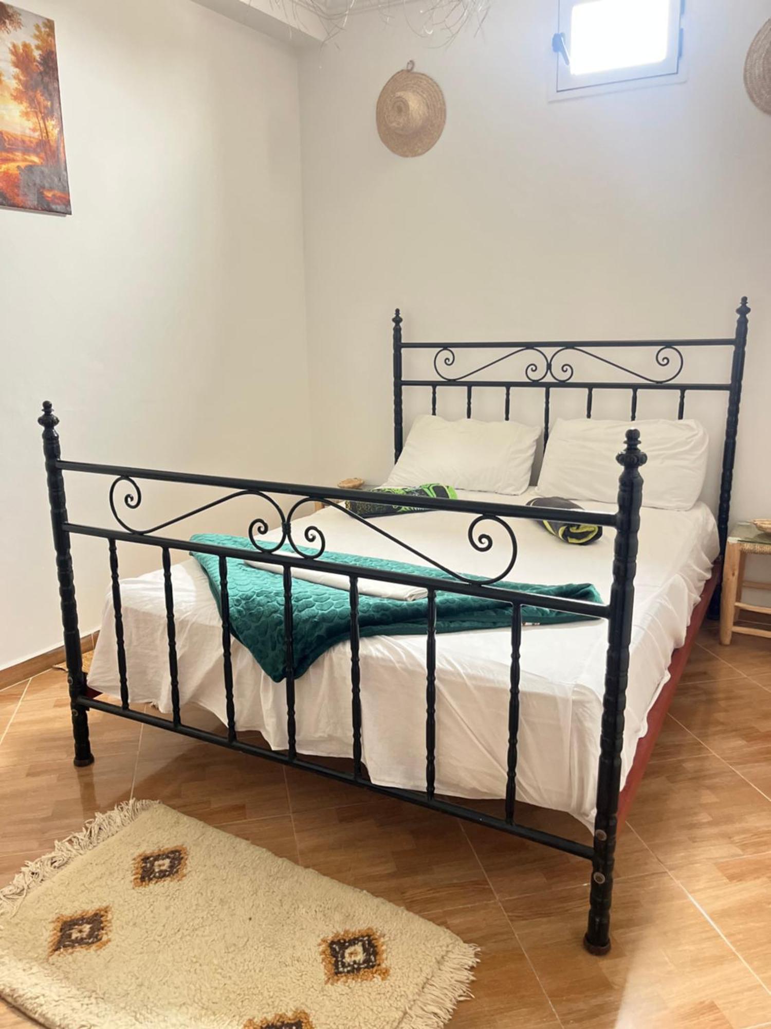 Let Us Surf Bed & Breakfast Tamraght Екстериор снимка